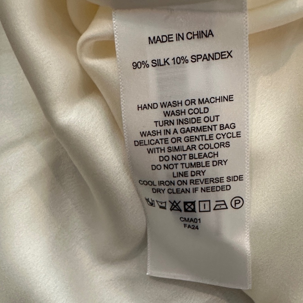 Quince Sleeveless Blouse - Picture 5 of 5